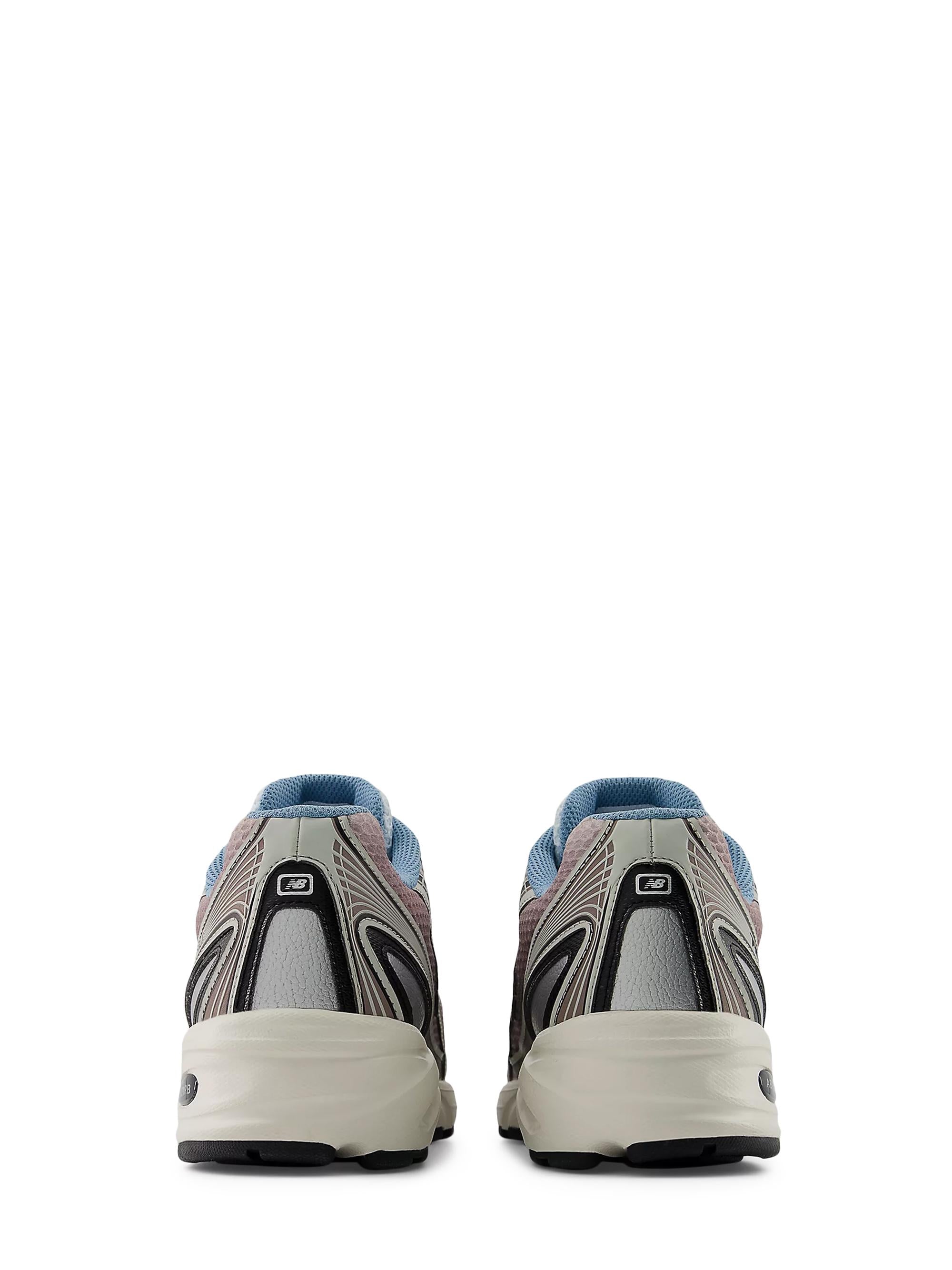 Zoom