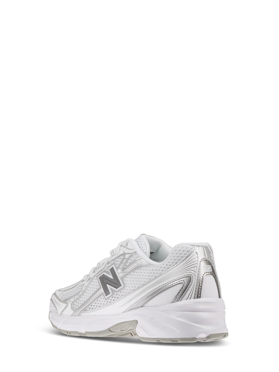 NEW BALANCE U740WM2
