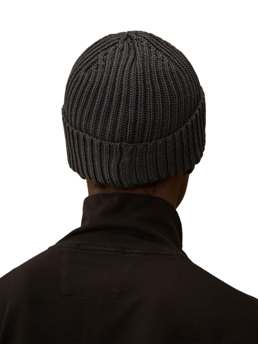 KNIT CAP CMAC742A005509A 999 CP COMPANY 