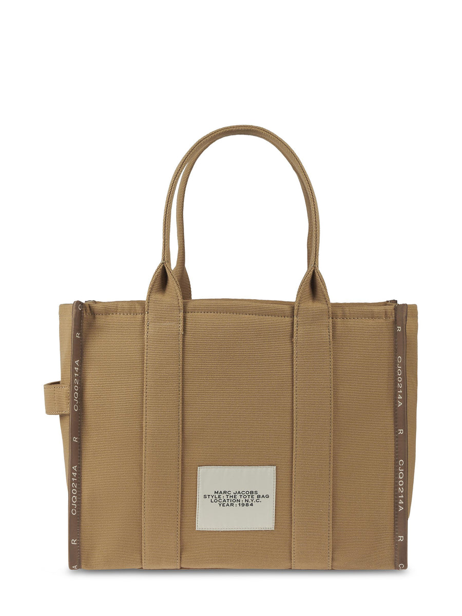 M0017048 230 MARC JACOBS 