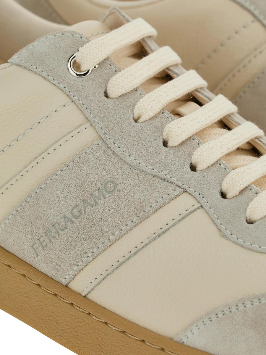 CROSTA AM CACHEMIRE MASCARPONE 762260  FERRAGAMO 