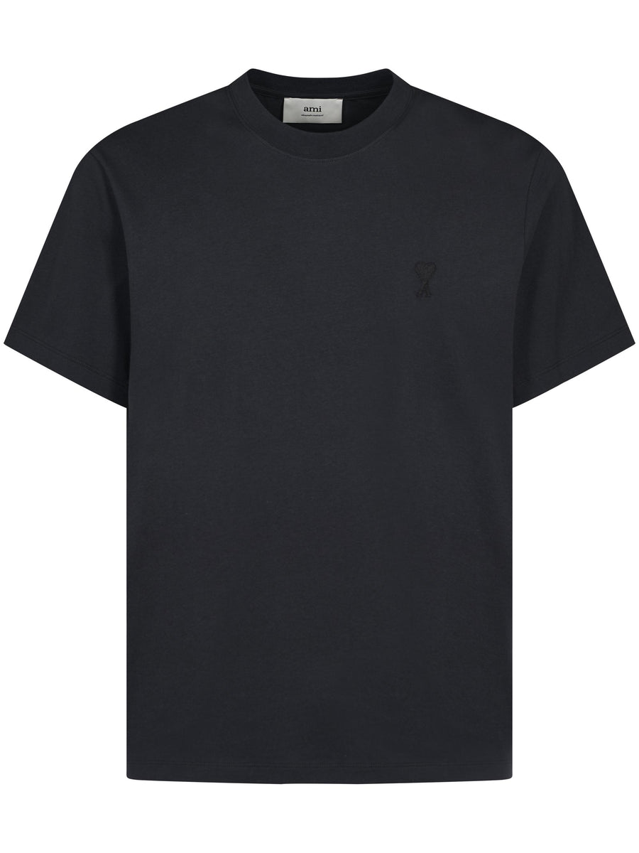  BFUTS003 724001 AMI PARIS 