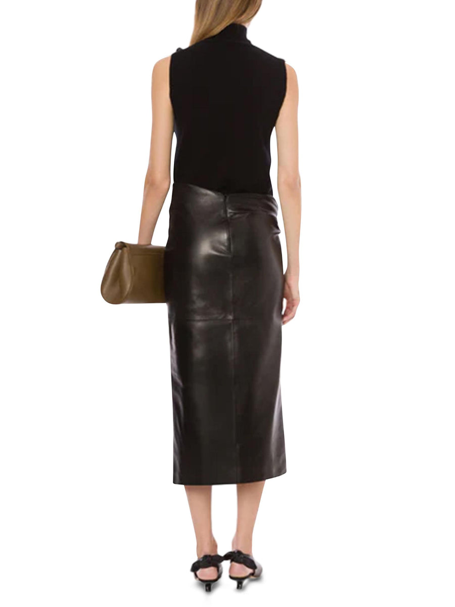  0882 66050555 ALBERTA FERRETTI 