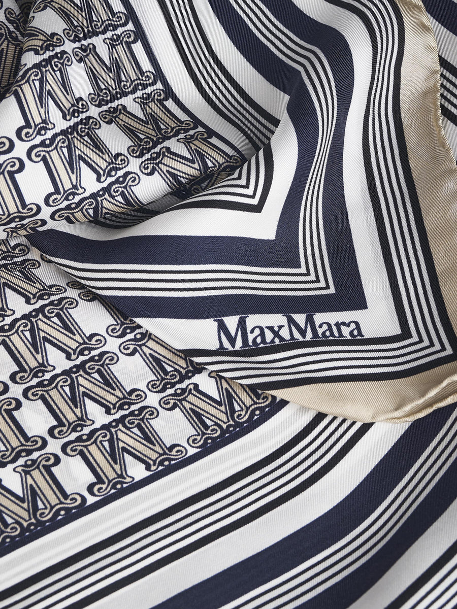  CARRE90W 003 MAXMARA 