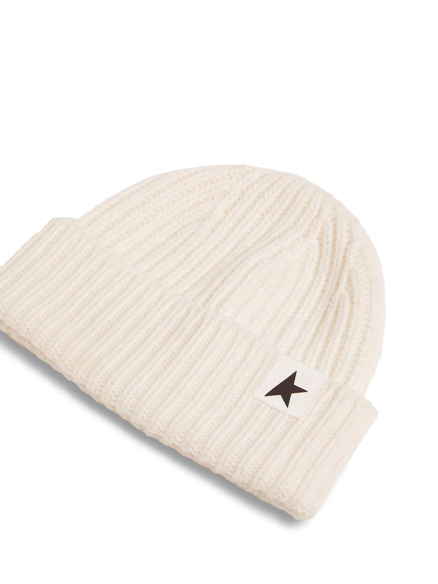 STAR/ BEANIE DAMIAN/ WO/ LOW TURN/LATERAL SMALL STAR GUP01035 P00060110190 GOLDEN GOOSE 