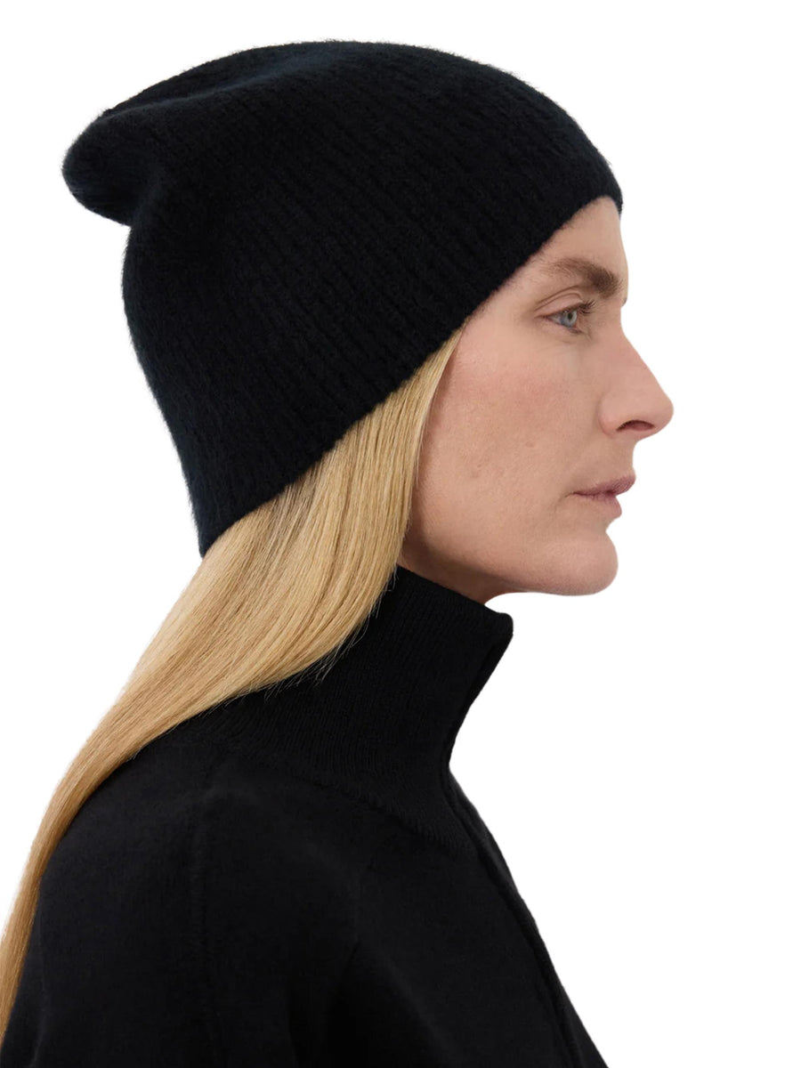 FLYN BEANIE FLYN BLACK LOULOU STUDIO 