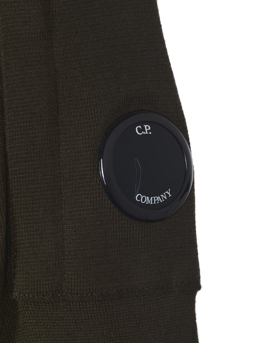 18CMKN026A004037A 683 CP COMPANY 