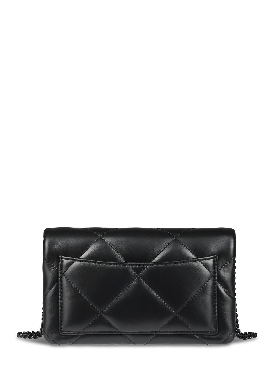  170622 001 TORY BURCH 
