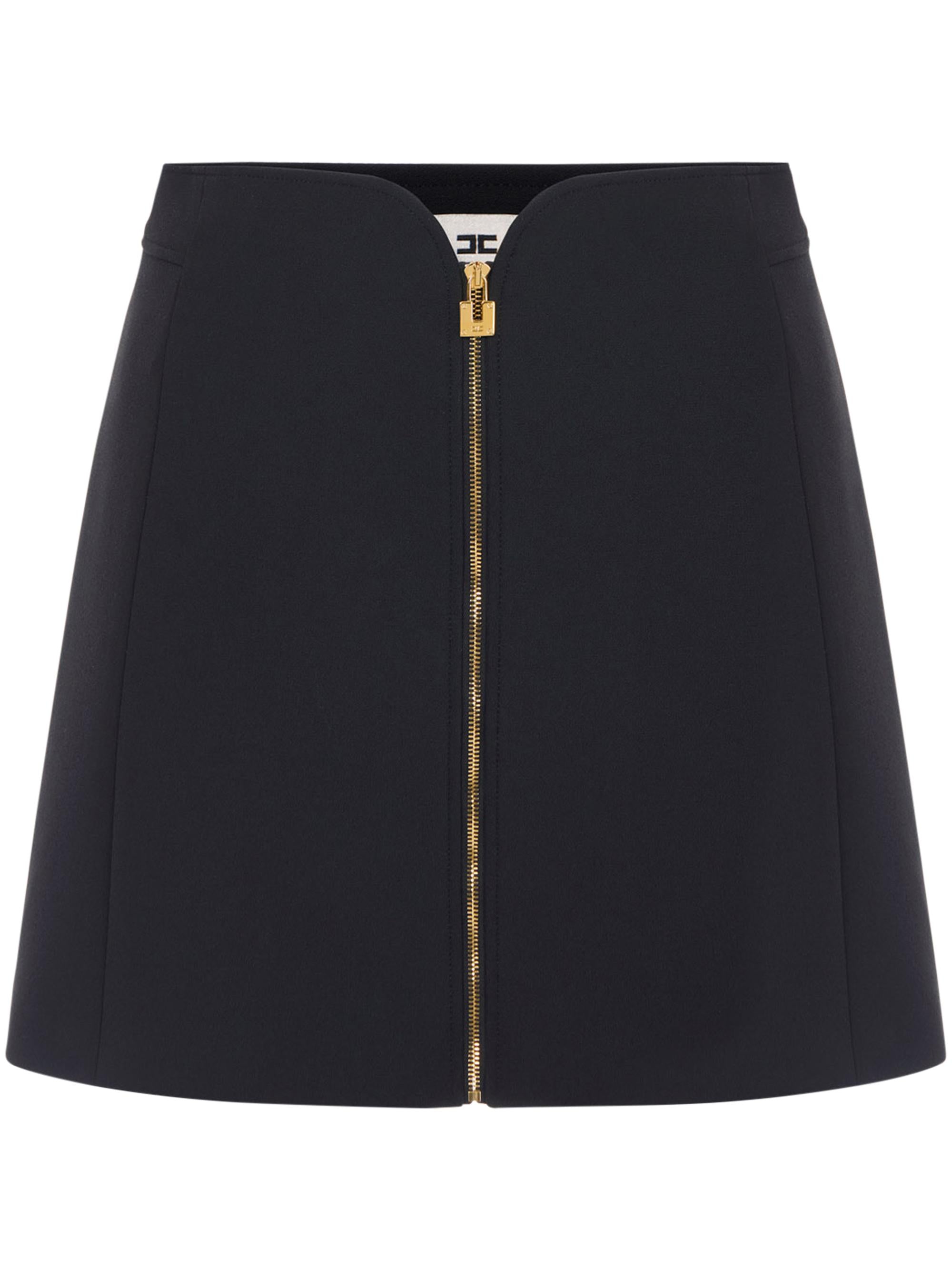 Ingrandisci